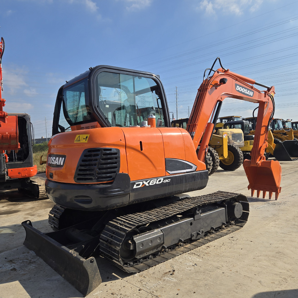 Doosan DX60 - Mini bager: slika 4 Doosan DX60 - Mini bager: slika 4