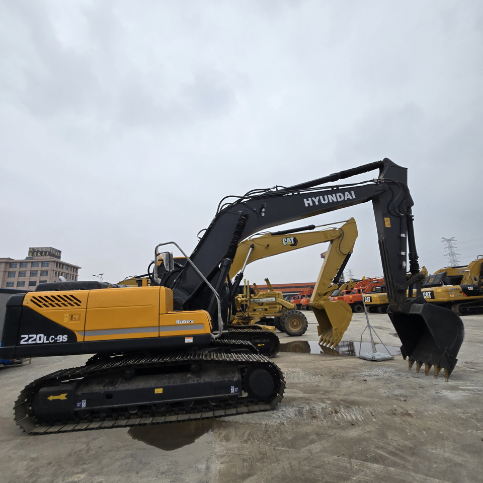HYUNDAI R220LC-9S - Bager guseničar: slika 1 HYUNDAI R220LC-9S - Bager guseničar: slika 1