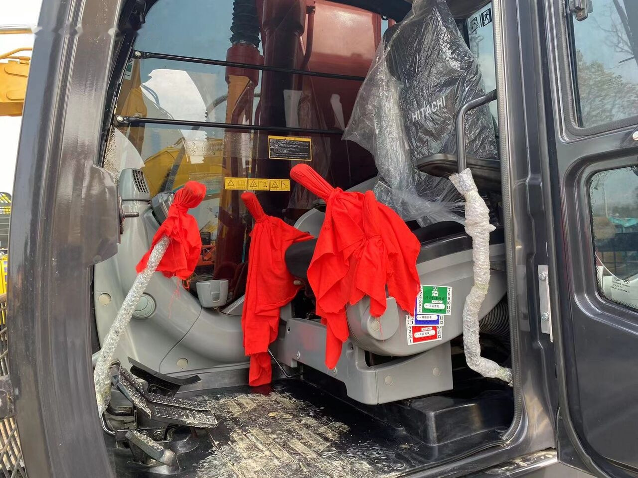 Hitachi ZX240H - Bager guseničar: slika 1 Hitachi ZX240H - Bager guseničar: slika 1