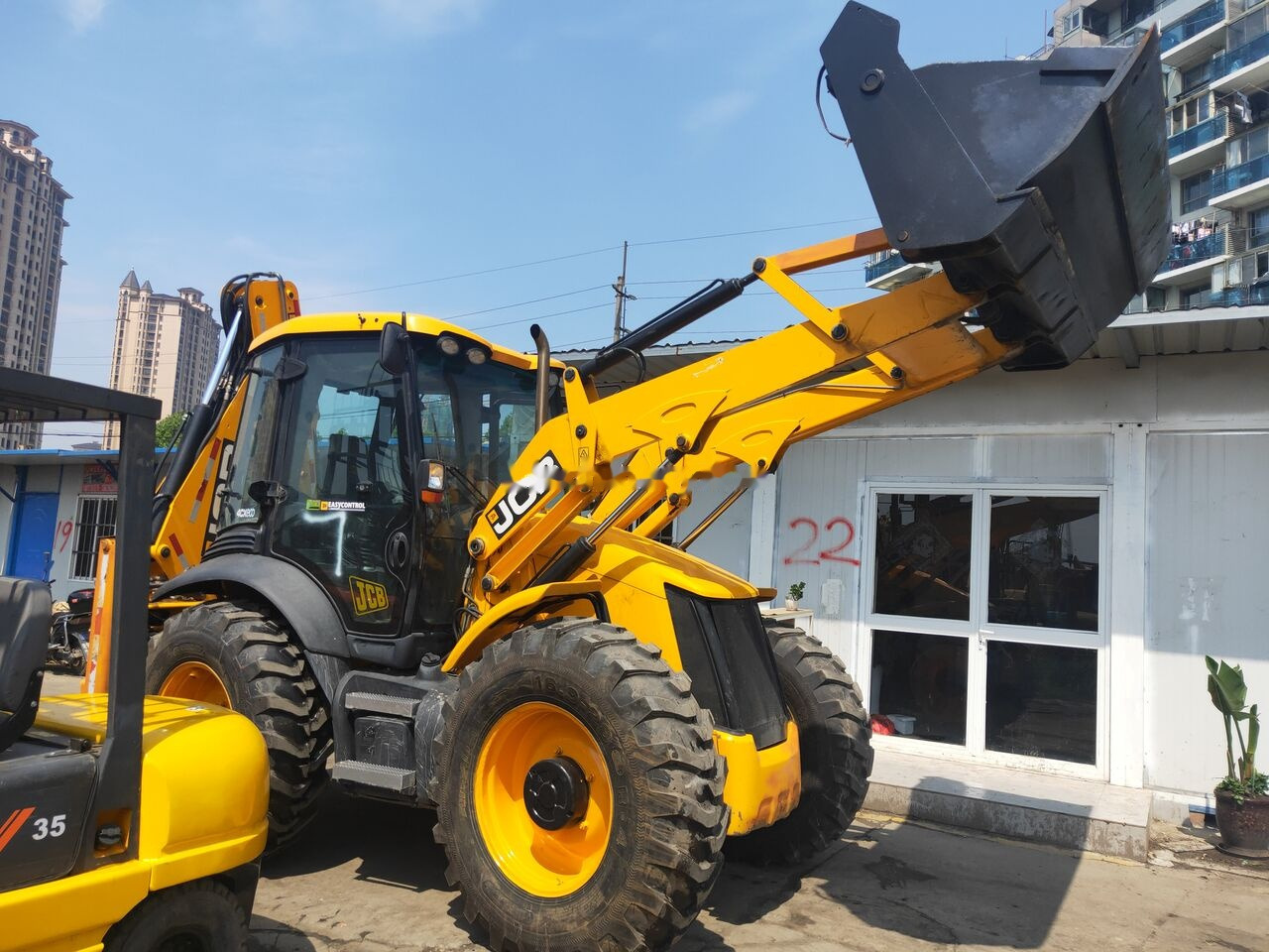 JCB 4CX - Bager utovarivač: slika 1 JCB 4CX - Bager utovarivač: slika 1