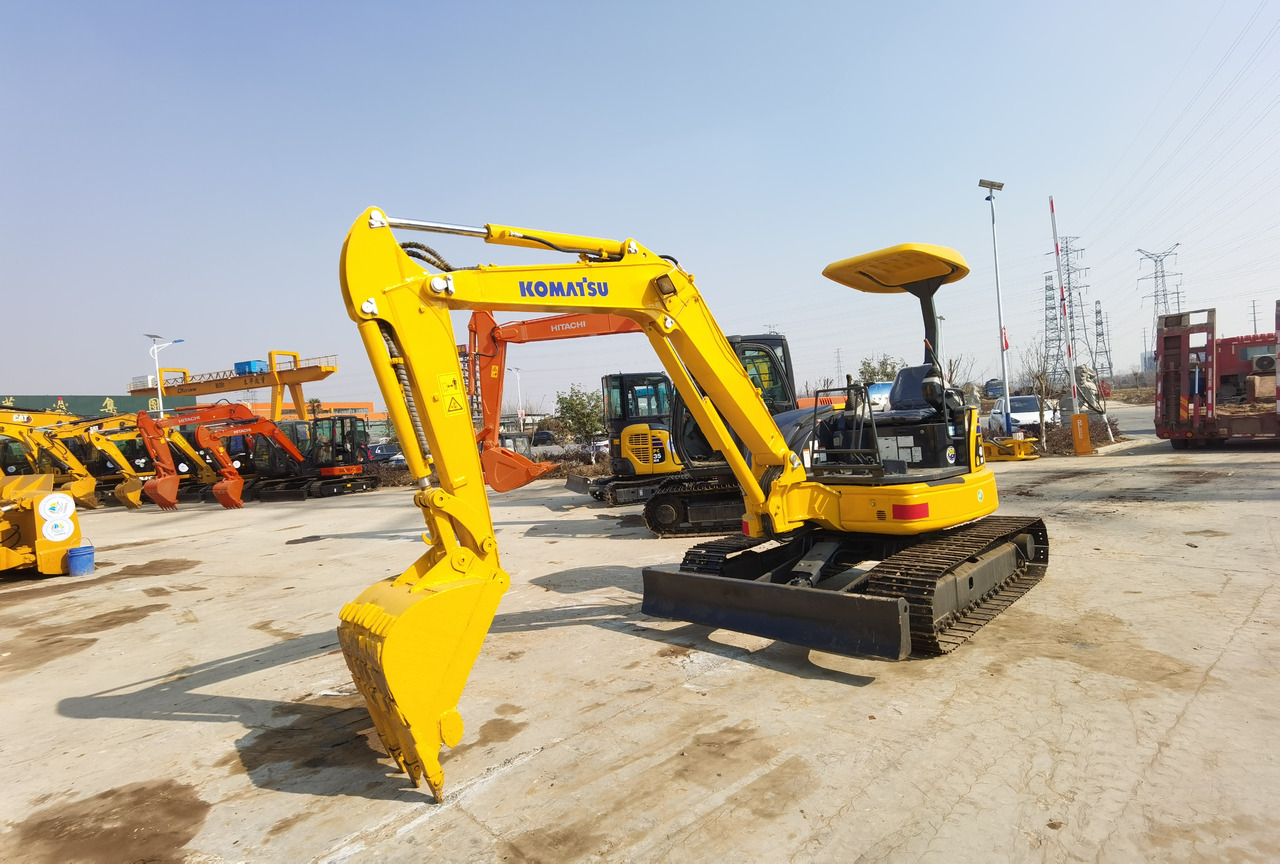 KOMATSU PC40MR - Mini bager: slika 4 KOMATSU PC40MR - Mini bager: slika 4