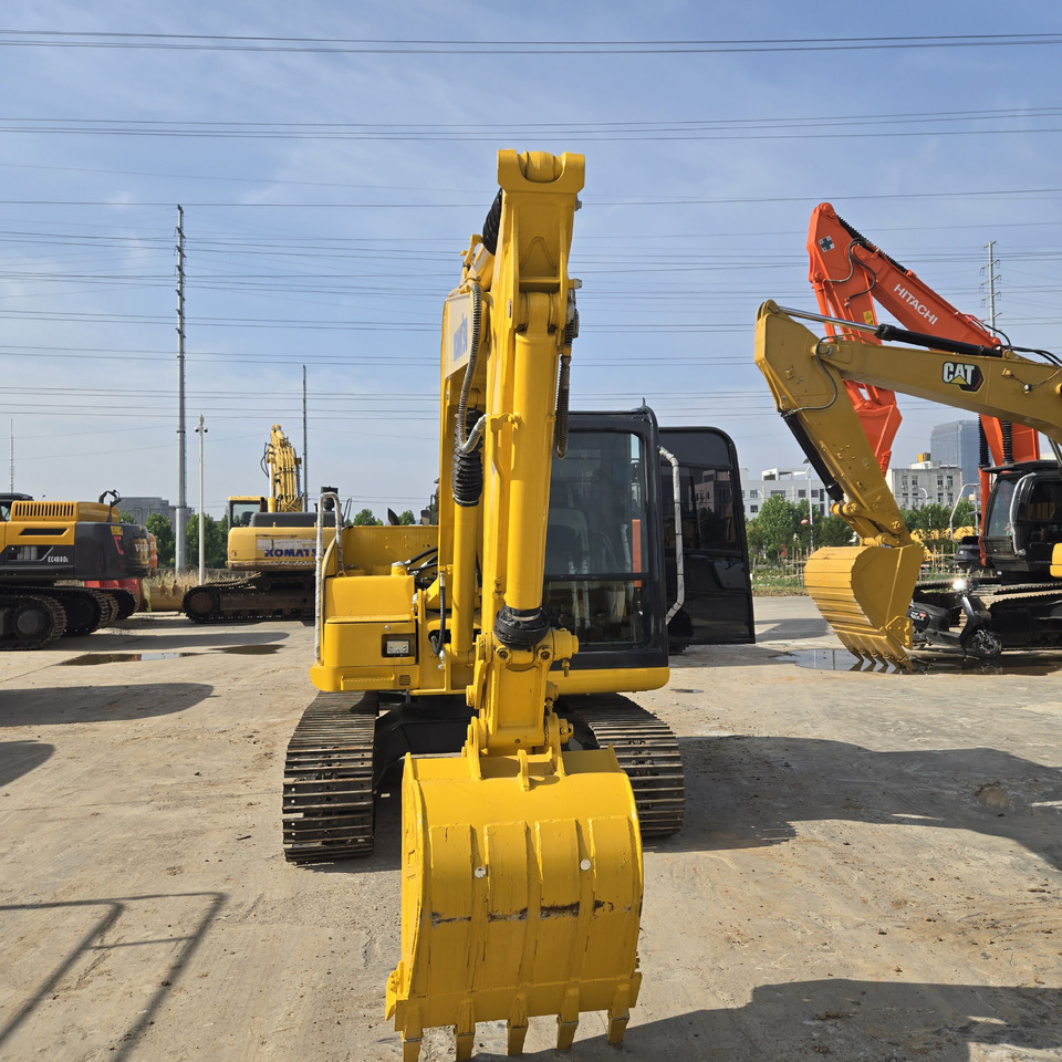 KOMATSU PC70-8 - Mini bager: slika 2 KOMATSU PC70-8 - Mini bager: slika 2