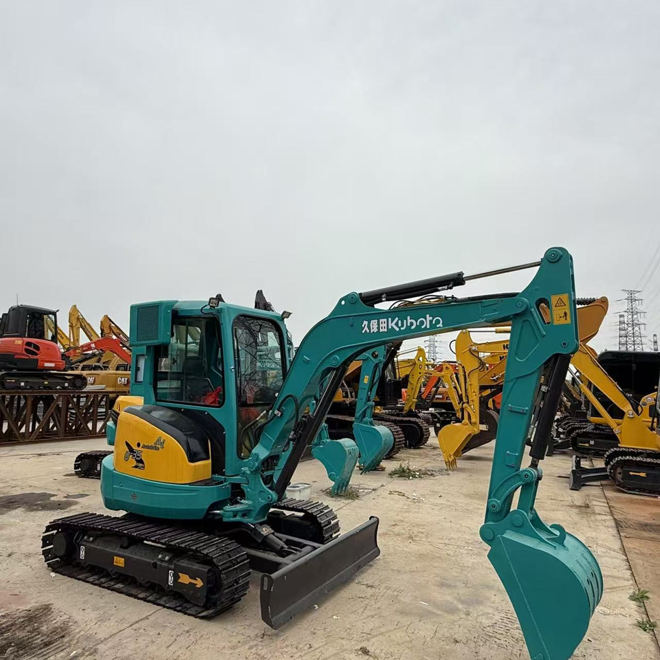 KUBOTA U35 - Mini bager: slika 1 KUBOTA U35 - Mini bager: slika 1