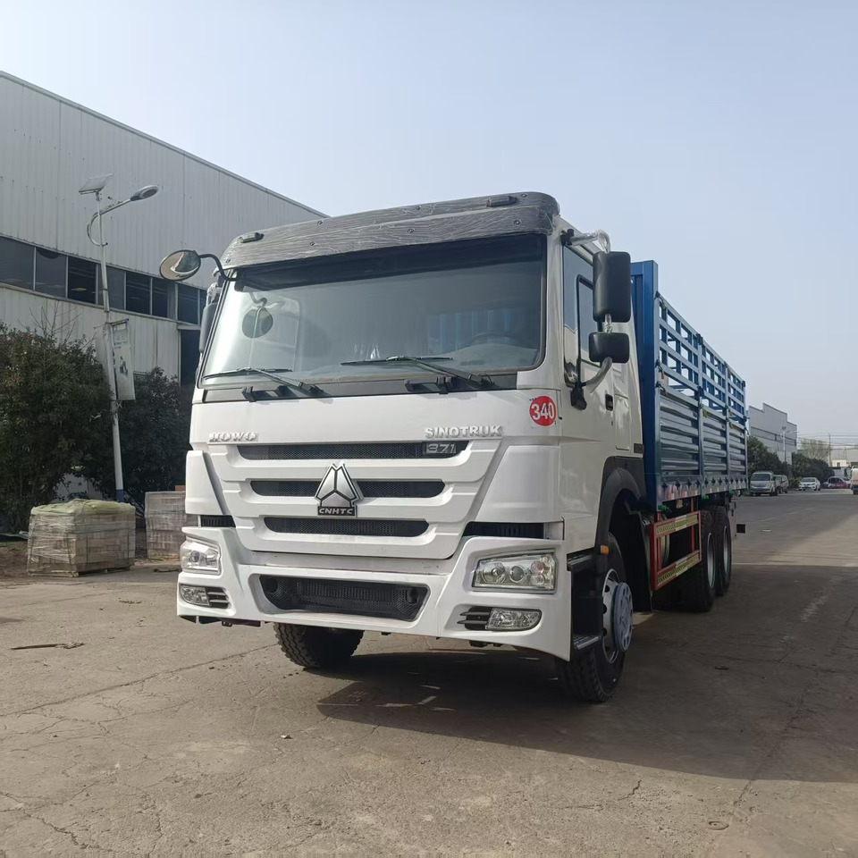 SINOTRUK HOWO - Kamion: slika 2 SINOTRUK HOWO - Kamion: slika 2