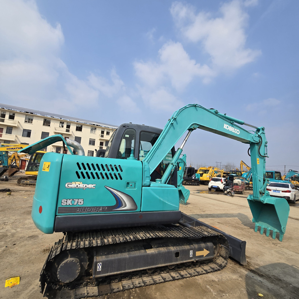Kobelco SK75-8 - Mini bager: slika 1 Kobelco SK75-8 - Mini bager: slika 1