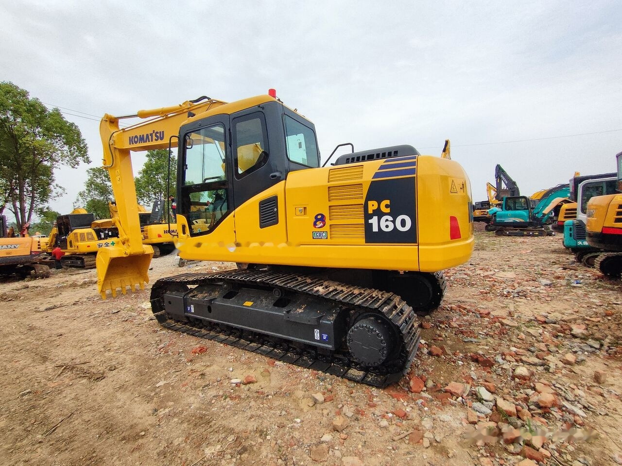 Komatsu PC160LC-7 - Bager guseničar: slika 2 Komatsu PC160LC-7 - Bager guseničar: slika 2