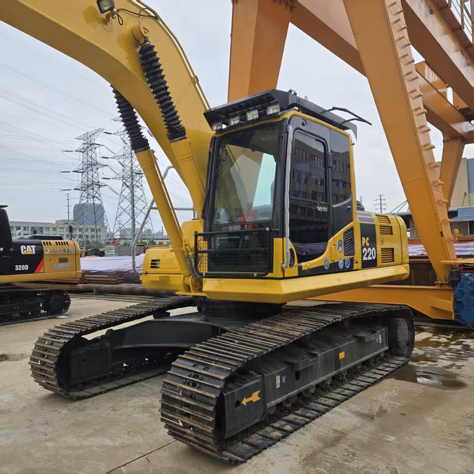 Komatsu PC220-8 - Bager guseničar: slika 4 Komatsu PC220-8 - Bager guseničar: slika 4