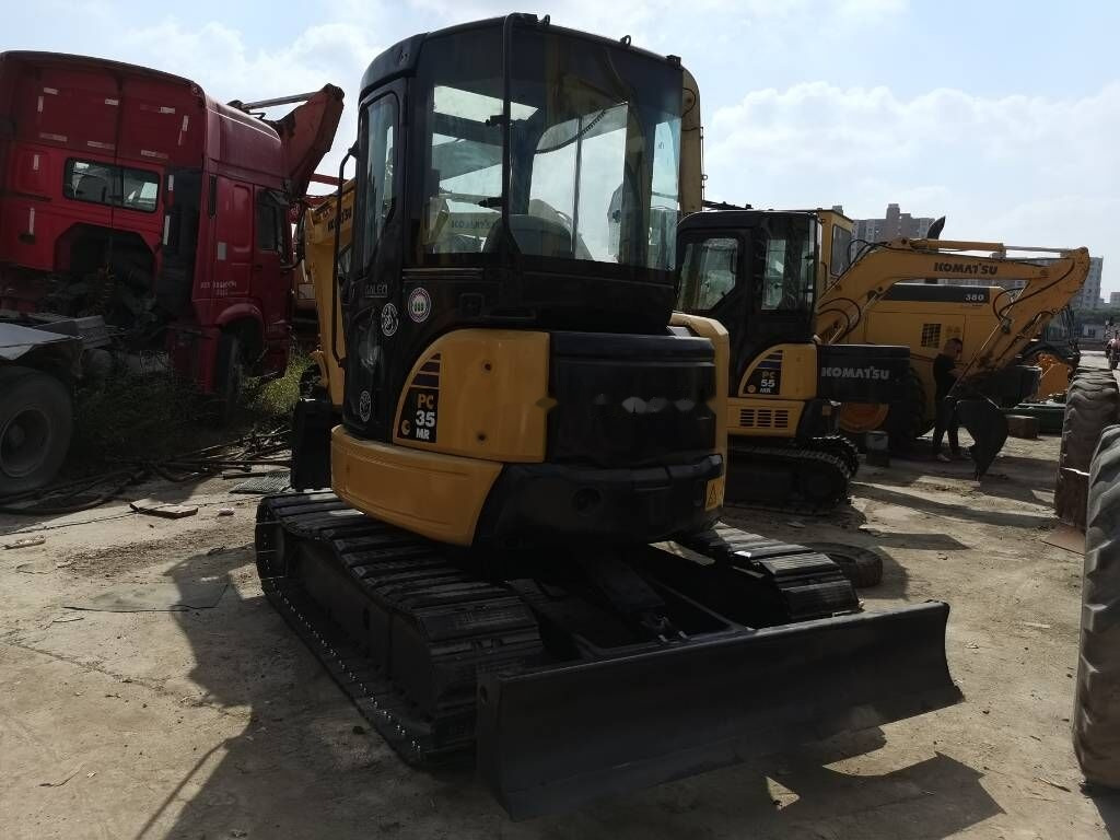Komatsu PC35MR - Mini bager: slika 1 Komatsu PC35MR - Mini bager: slika 1