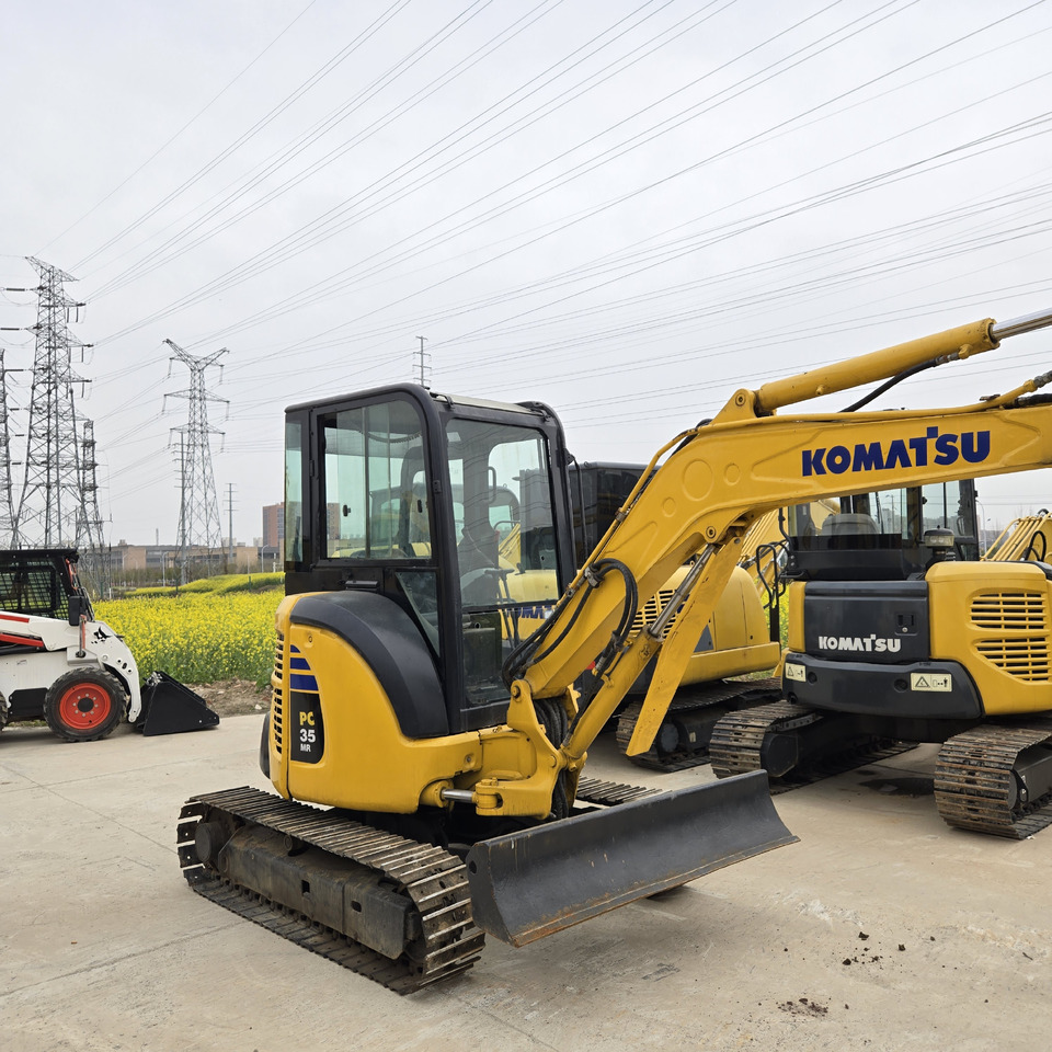Komatsu PC35MR - Mini bager: slika 2 Komatsu PC35MR - Mini bager: slika 2