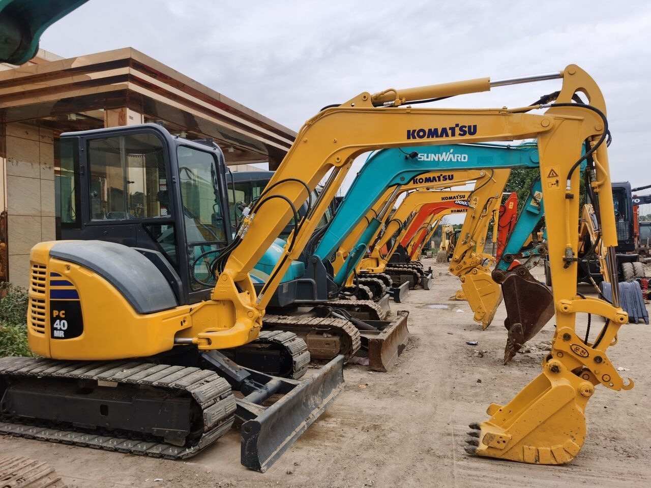 Komatsu PC40 - Mini bager: slika 2 Komatsu PC40 - Mini bager: slika 2