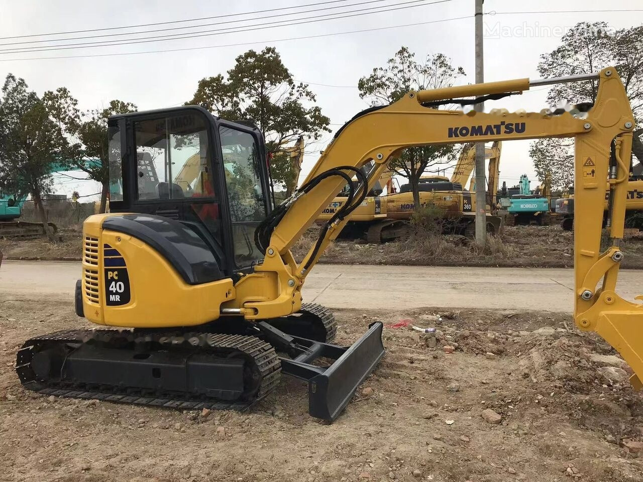 Komatsu PC40MR - Mini bager: slika 4 Komatsu PC40MR - Mini bager: slika 4