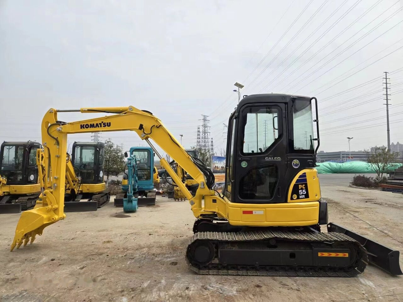 Komatsu PC55MR - Mini bager: slika 1 Komatsu PC55MR - Mini bager: slika 1
