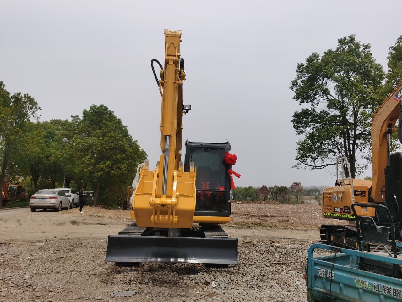 Komatsu PC70-8 - Bager guseničar: slika 2 Komatsu PC70-8 - Bager guseničar: slika 2