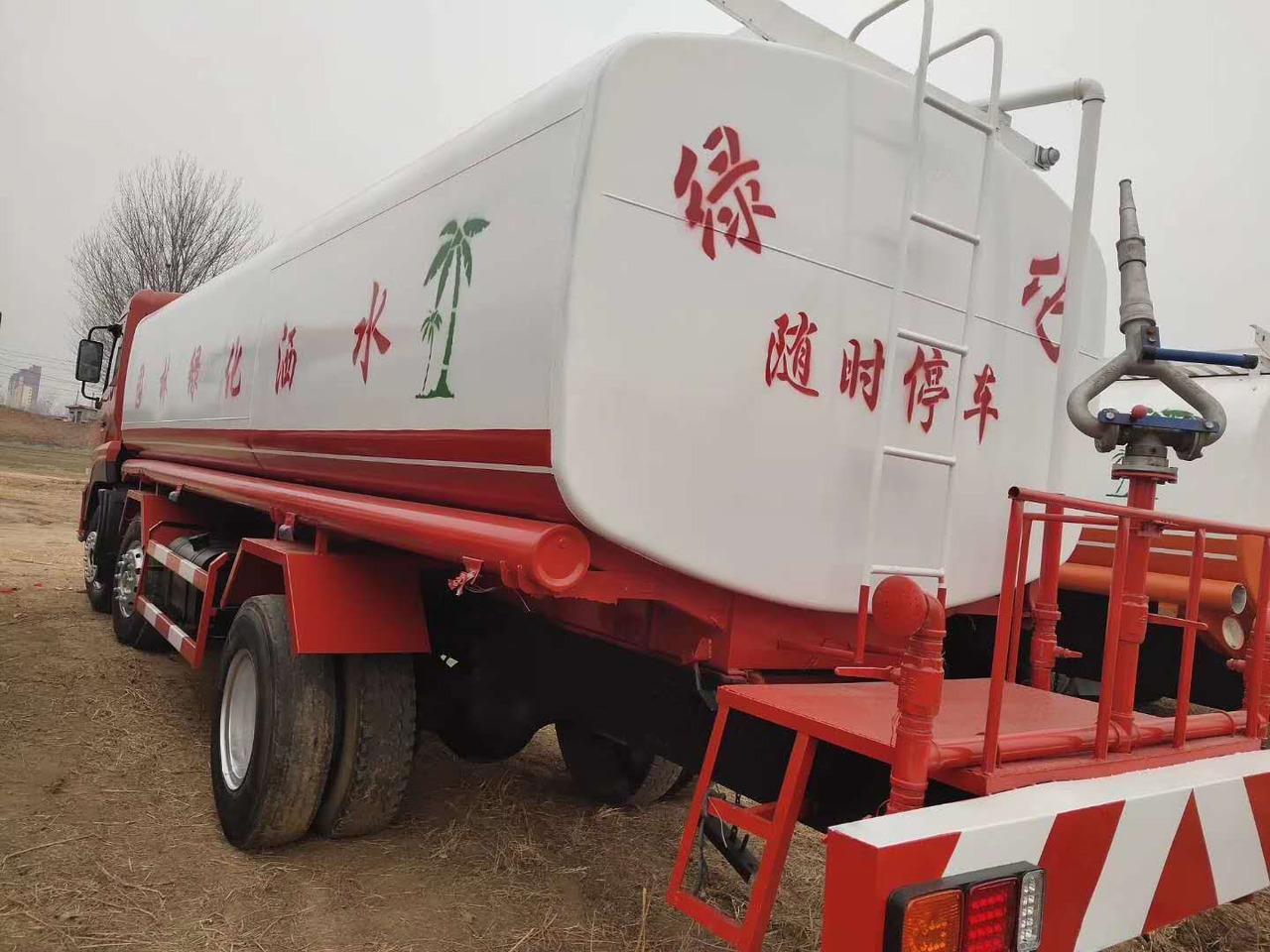 DONGFENG TIANLONG - Korisno/ Posebno vozilo: slika 2 DONGFENG TIANLONG - Korisno/ Posebno vozilo: slika 2