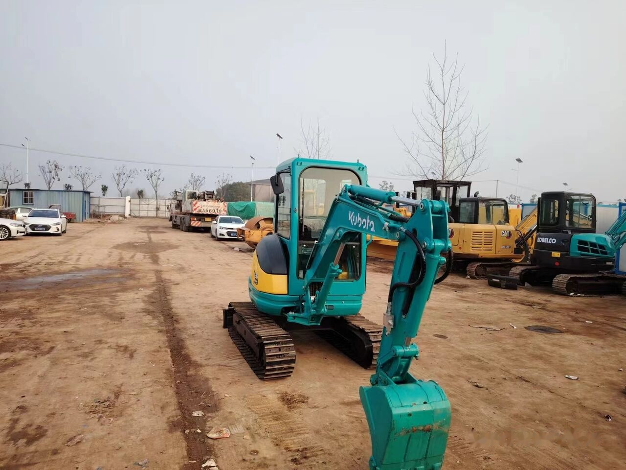 Mini bager Kubota U30: slika 6