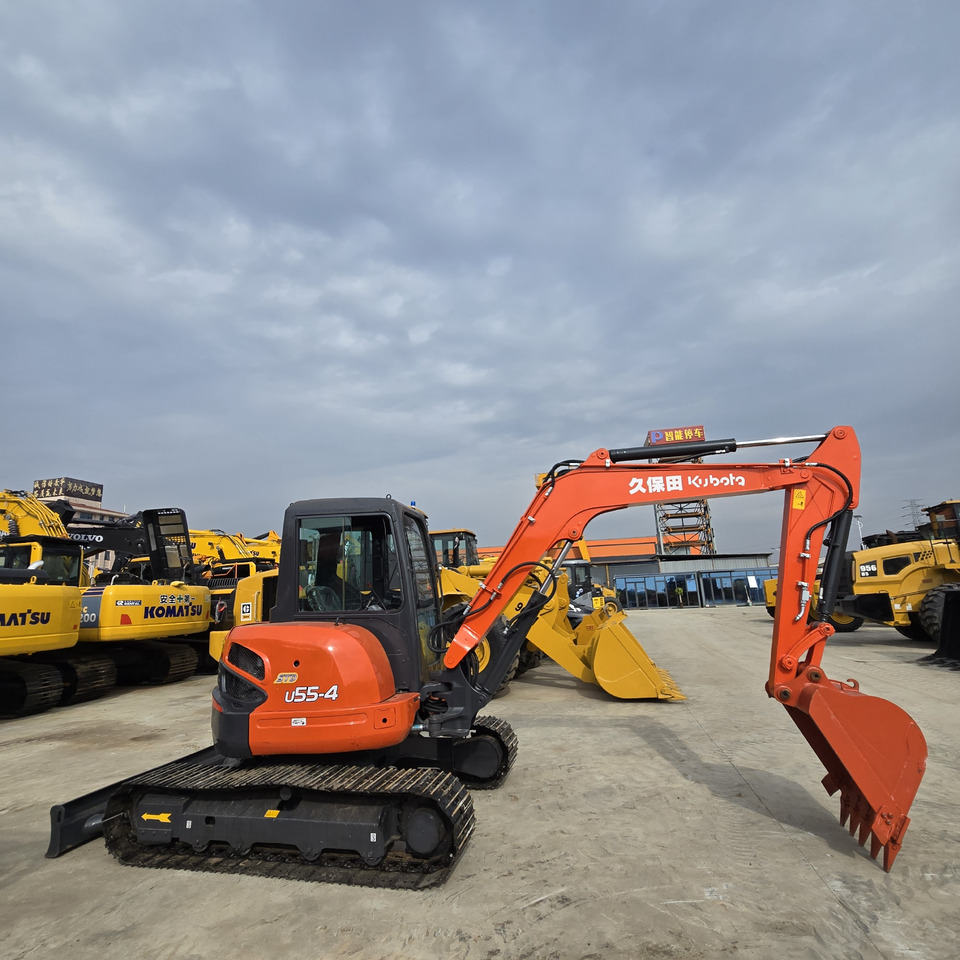 Kubota U55 - Mini bager: slika 1 Kubota U55 - Mini bager: slika 1