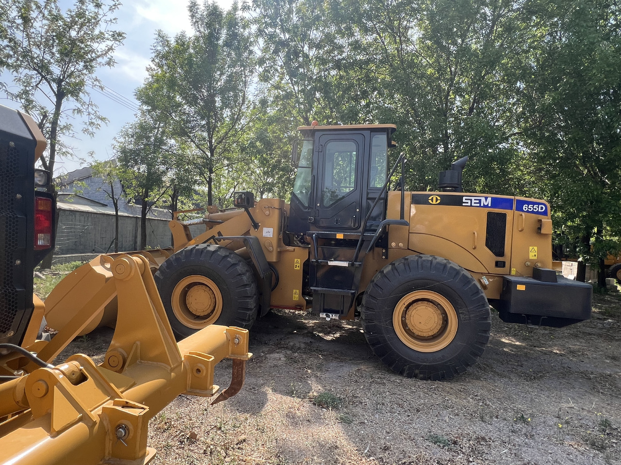 SEM SEM655D - Utovarivač točkaš: slika 2 SEM SEM655D - Utovarivač točkaš: slika 2