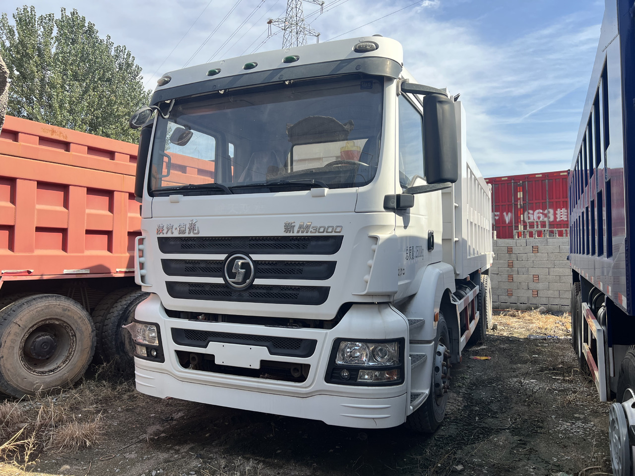 SHACMAN M3000 - Istovarivač: slika 4 SHACMAN M3000 - Istovarivač: slika 4