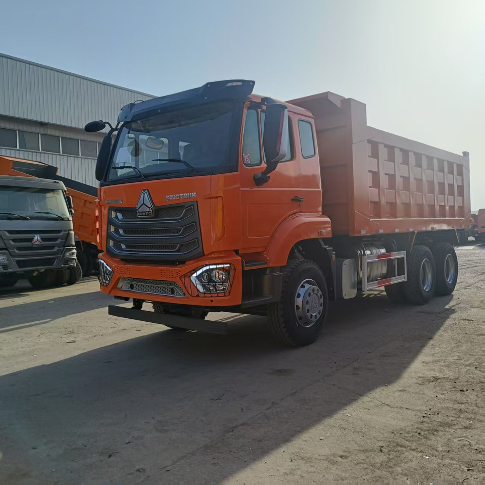 SINOTRUK HOHAN 6x4 - Istovarivač: slika 2 SINOTRUK HOHAN 6x4 - Istovarivač: slika 2