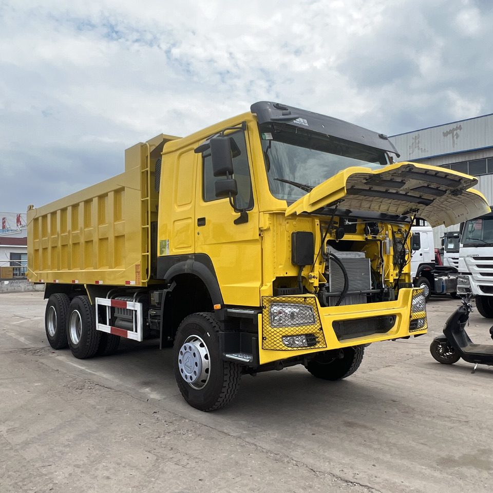SINOTRUK HOWO 6x4 - Istovarivač: slika 2 SINOTRUK HOWO 6x4 - Istovarivač: slika 2