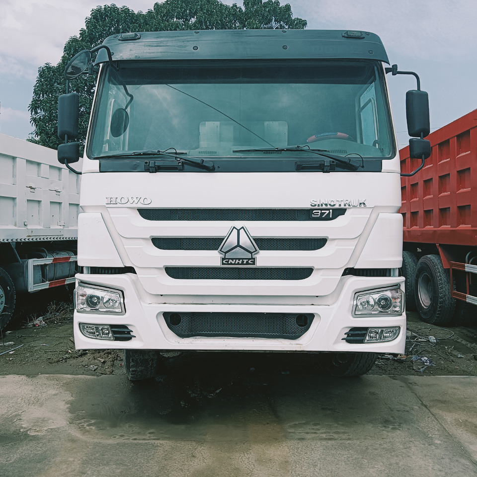 SINOTRUK HOWO - Istovarivač: slika 3 SINOTRUK HOWO - Istovarivač: slika 3