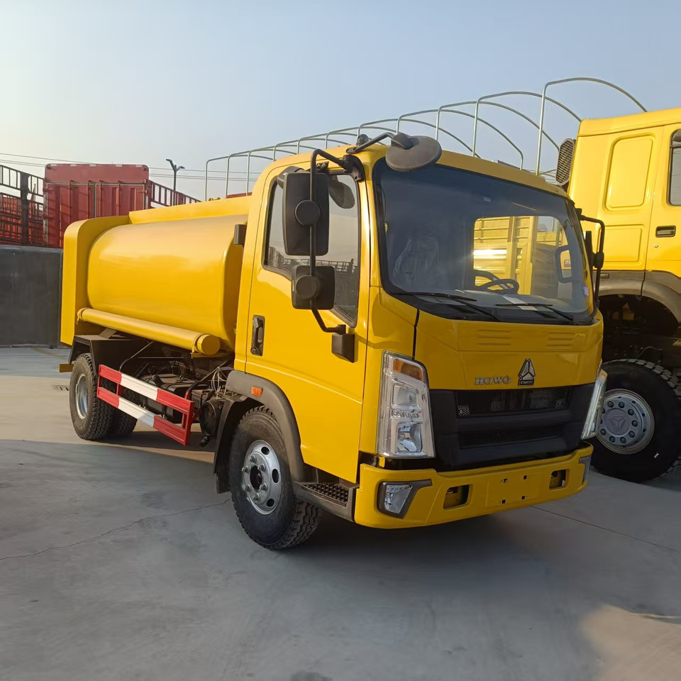 SINOTRUK HOWO - Kamion cisterna: slika 2 SINOTRUK HOWO - Kamion cisterna: slika 2