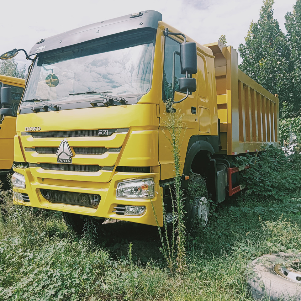 SINOTRUK HOWO - Istovarivač: slika 4 SINOTRUK HOWO - Istovarivač: slika 4