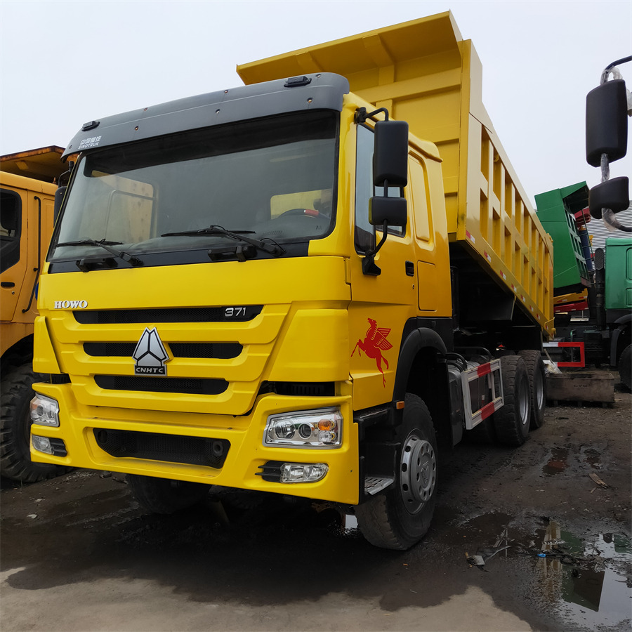 SINOTRUK HOWO - Istovarivač: slika 5 SINOTRUK HOWO - Istovarivač: slika 5
