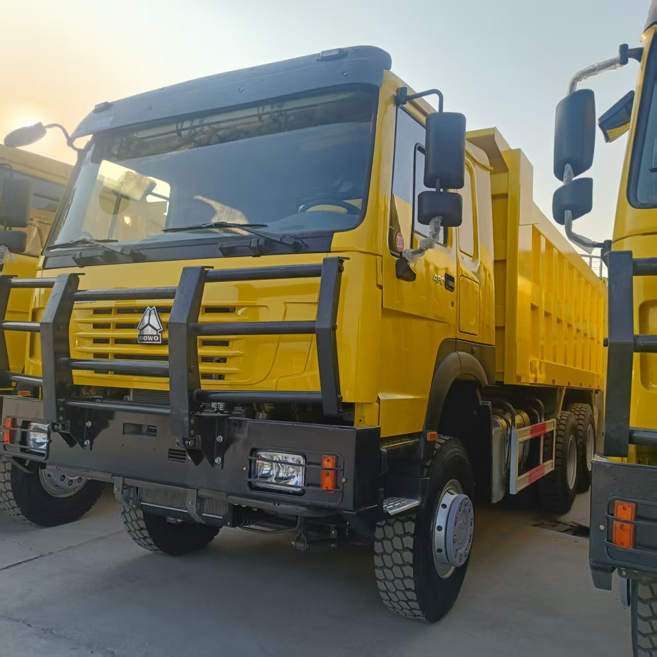 SINOTRUK HOWO - Istovarivač: slika 1 SINOTRUK HOWO - Istovarivač: slika 1