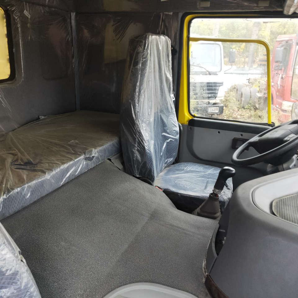 SINOTRUK HOWO - Istovarivač: slika 5 SINOTRUK HOWO - Istovarivač: slika 5