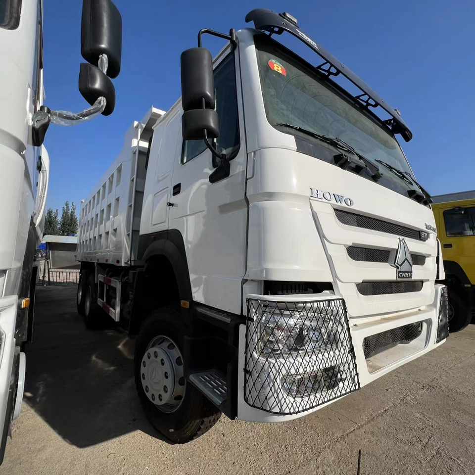 SINOTRUK HOWO - Istovarivač: slika 3 SINOTRUK HOWO - Istovarivač: slika 3