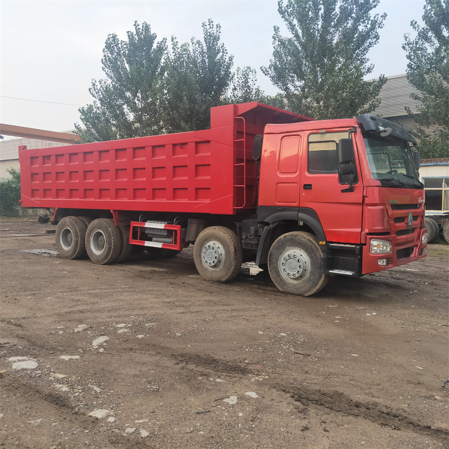 SINOTRUK HOWO - Istovarivač: slika 3 SINOTRUK HOWO - Istovarivač: slika 3