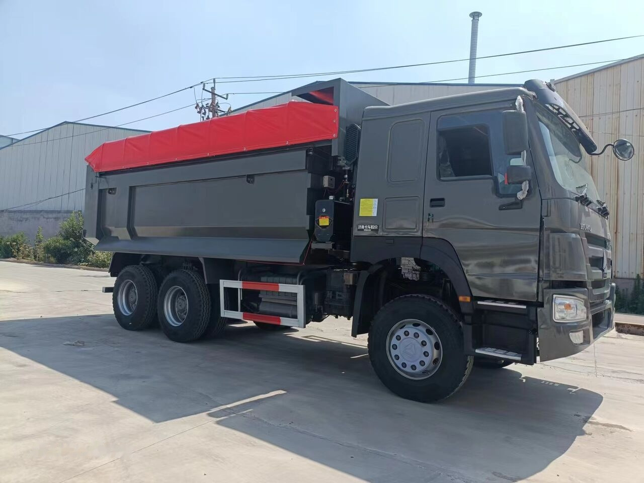 Sinotruk Howo U Caro Box - Istovarivač: slika 4 Sinotruk Howo U Caro Box - Istovarivač: slika 4