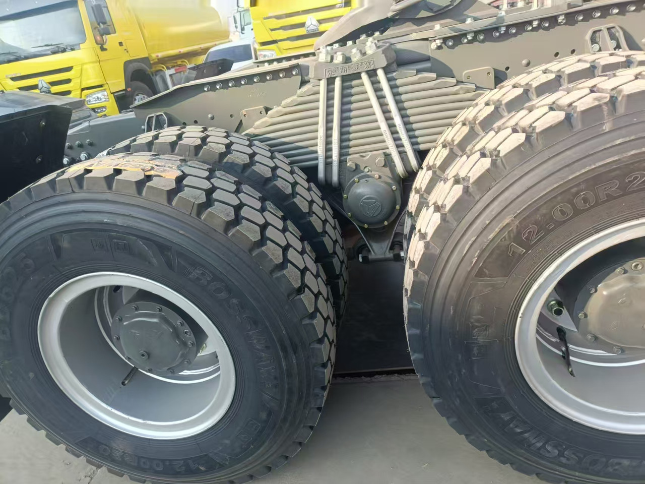 SINOTRUK HOWO - Tegljač: slika 5 SINOTRUK HOWO - Tegljač: slika 5