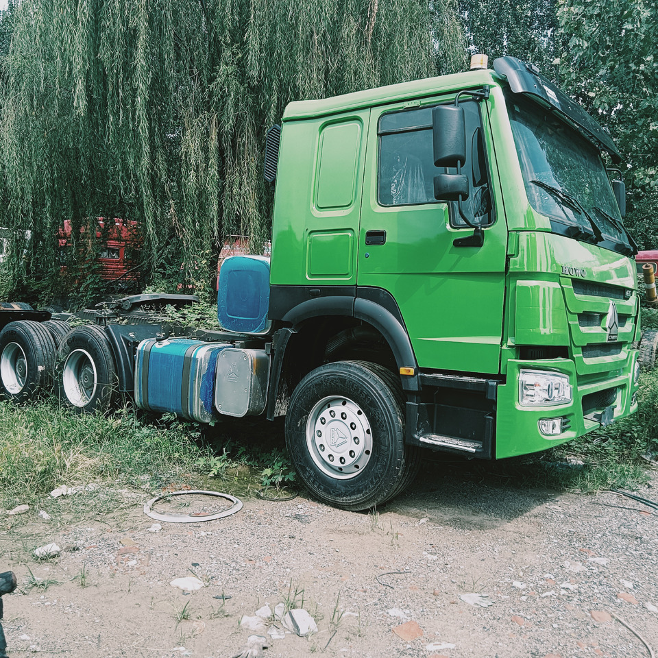 SINOTRUK HOWO - Tegljač: slika 5 SINOTRUK HOWO - Tegljač: slika 5
