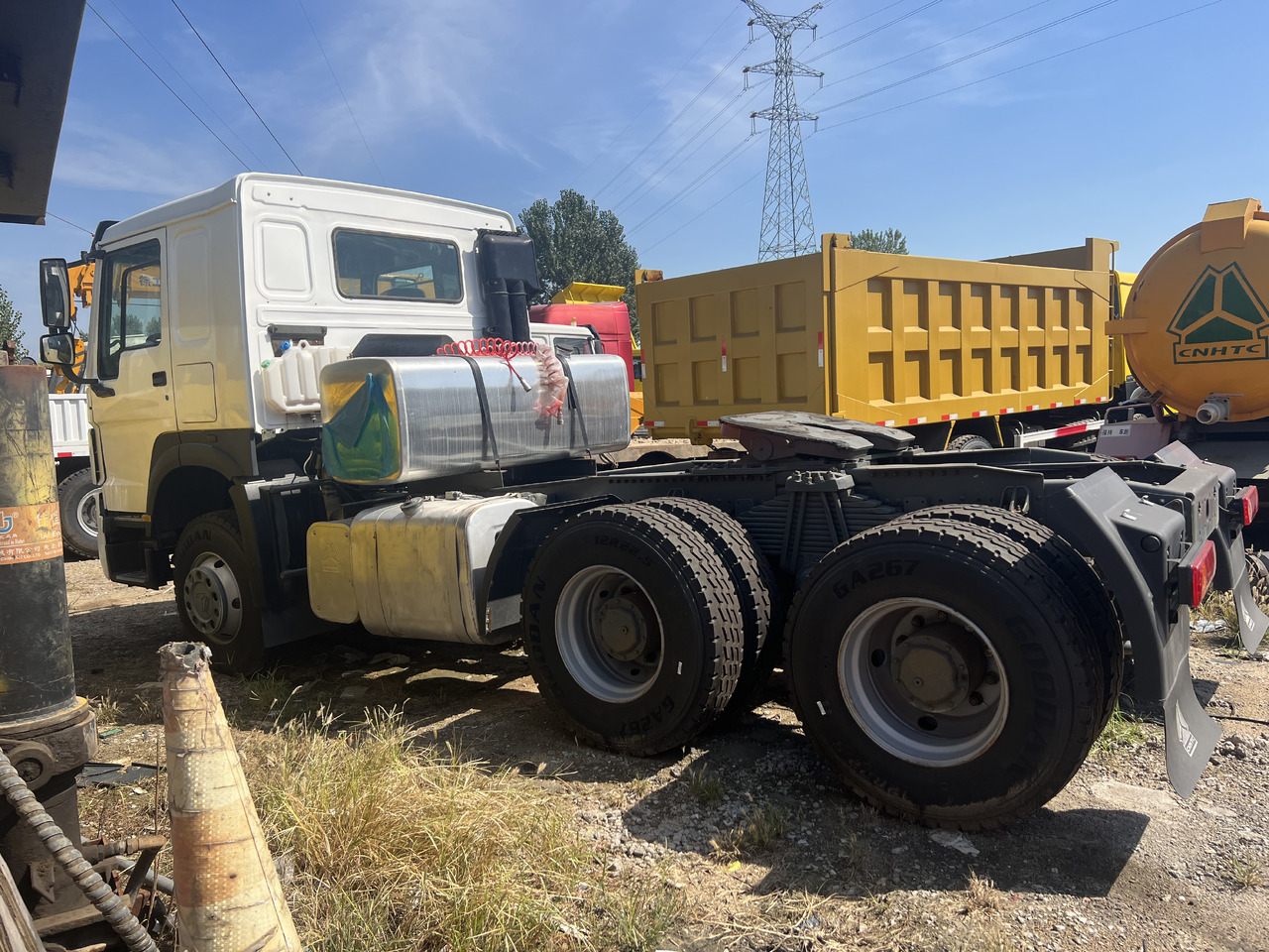 Tegljač SINOTRUK HOWO trailer head: slika 8