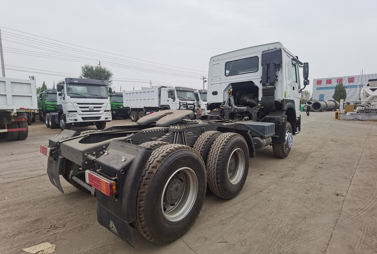 Tegljač SINOTRUK HOWO trailer head: slika 6