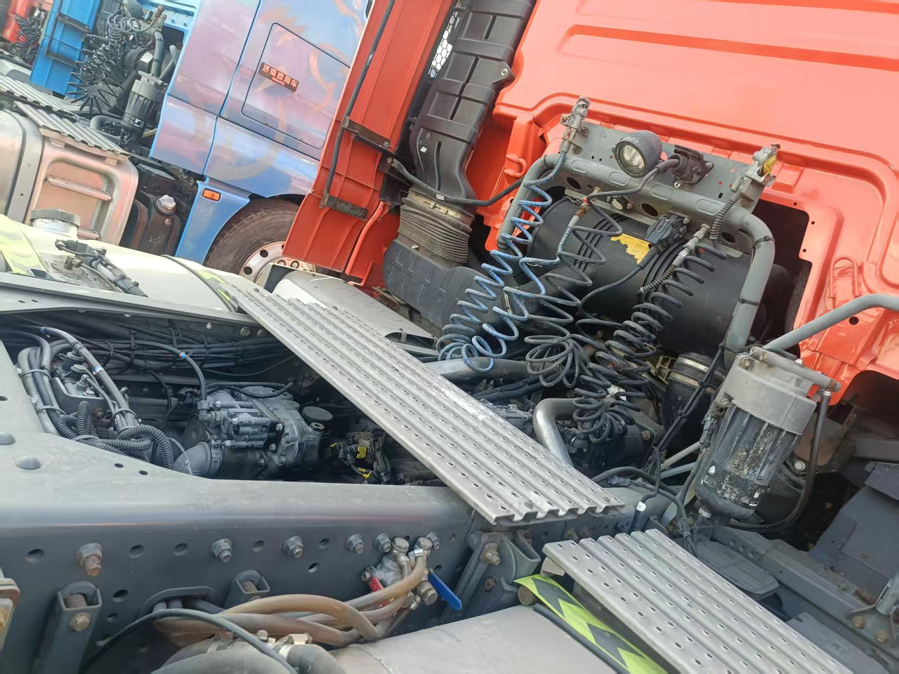 SITRAK Tractor unit - Tegljač: slika 3 SITRAK Tractor unit - Tegljač: slika 3