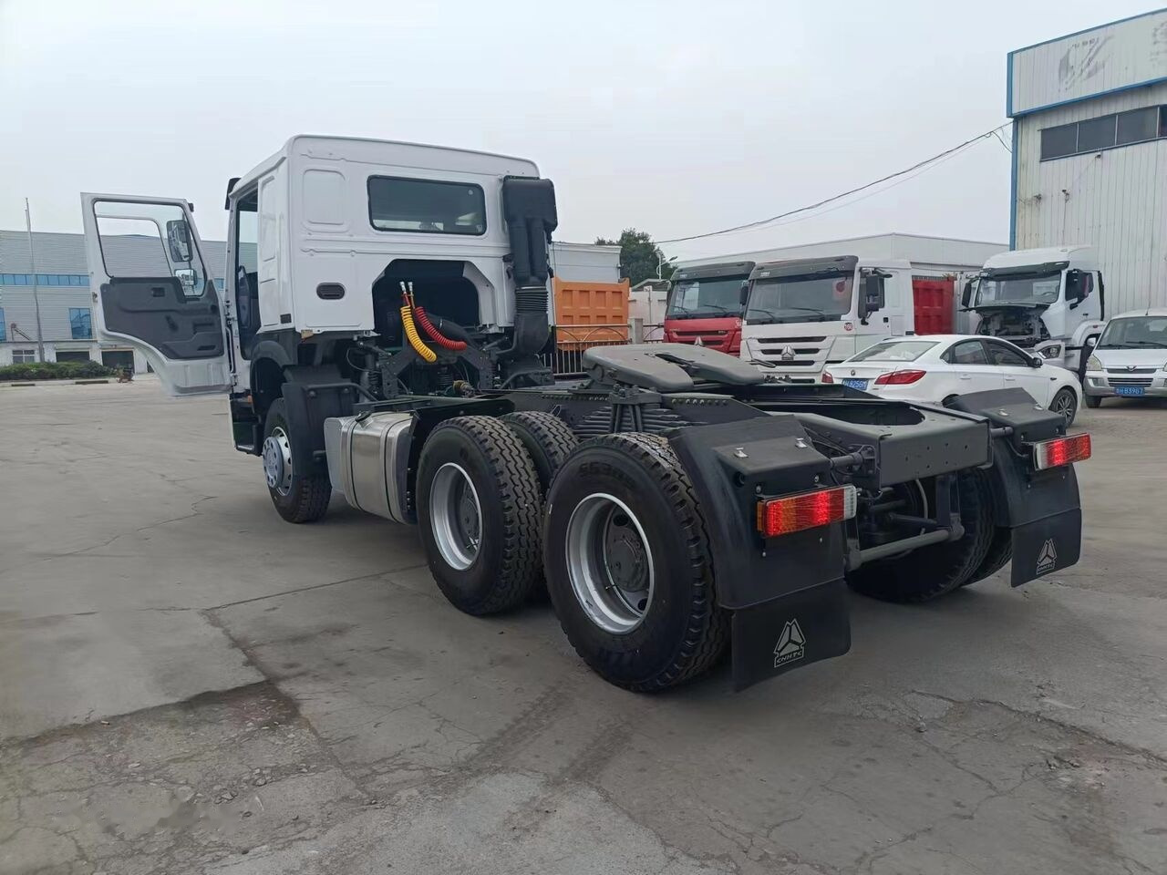 Tegljač Sinotruk Howo 371: slika 7