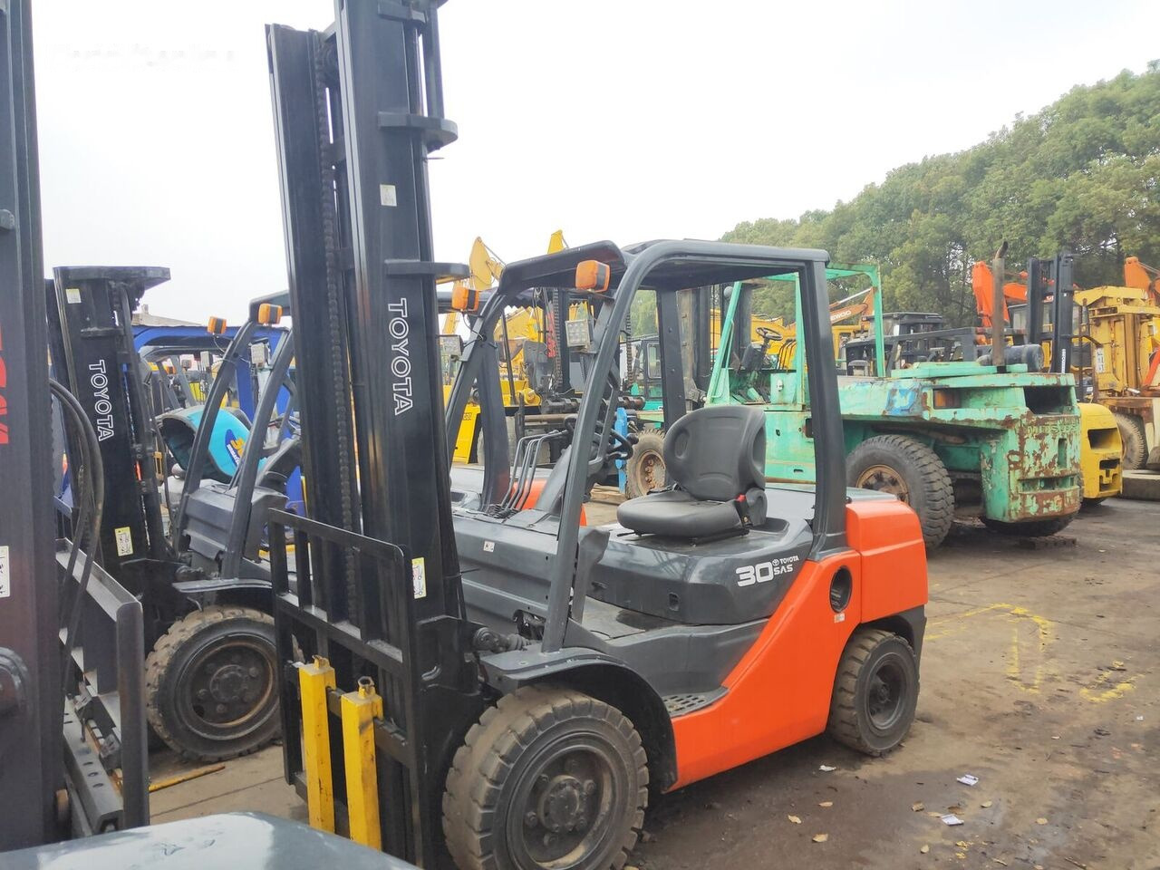 Toyota FD30 - Dizel viljuškar: slika 3 Toyota FD30 - Dizel viljuškar: slika 3