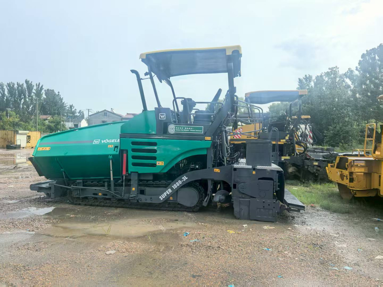 VÖGELE Super 1880-3L - Asfaltni finišer: slika 1 VÖGELE Super 1880-3L - Asfaltni finišer: slika 1