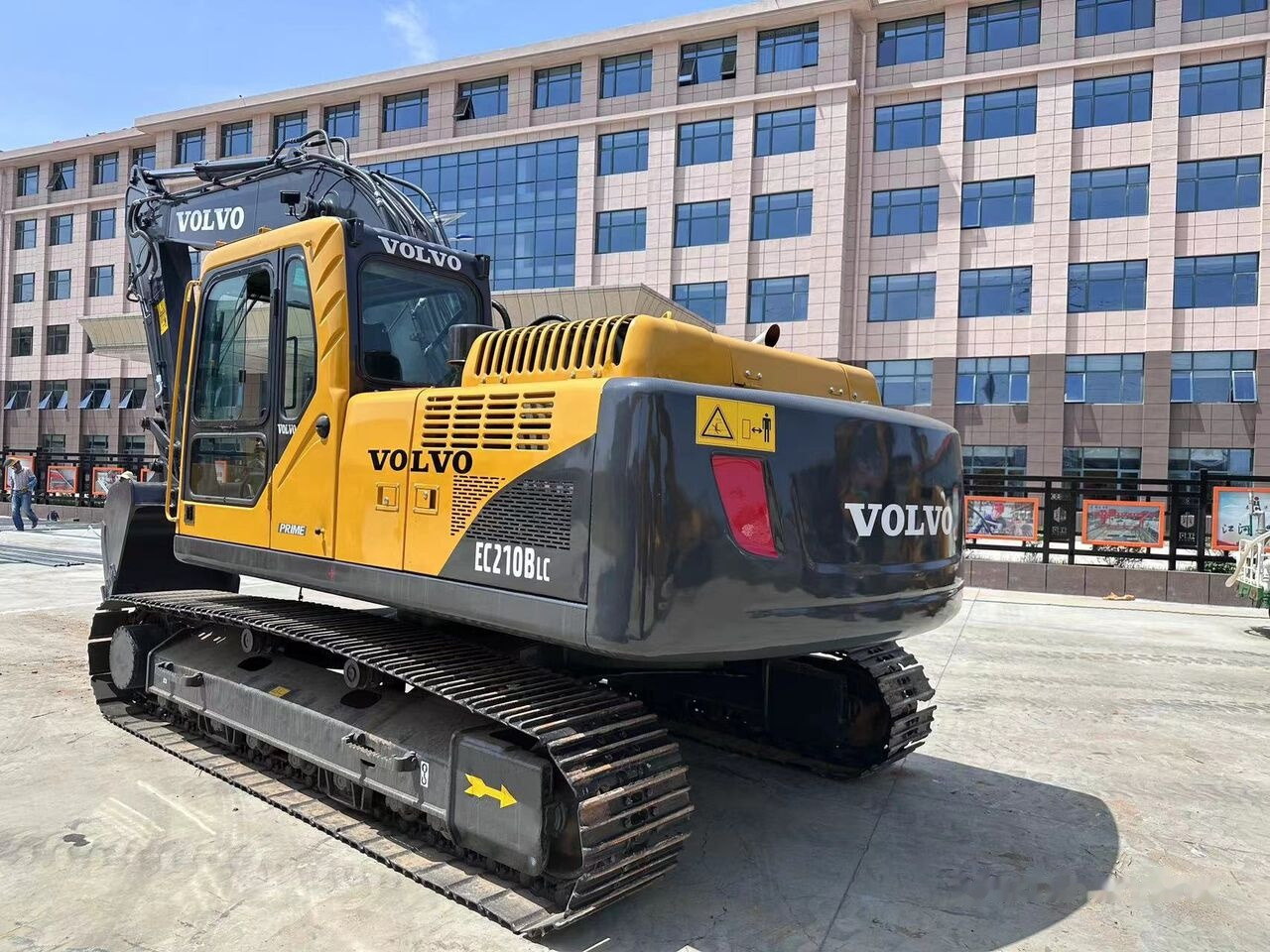 Bager guseničar Volvo EC210BLC: slika 7