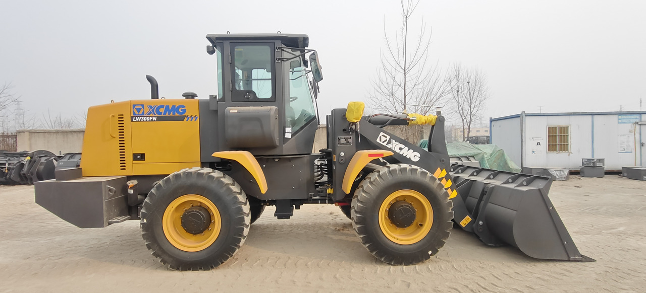 XCMG LW300FN - Utovarivač točkaš: slika 2 XCMG LW300FN - Utovarivač točkaš: slika 2