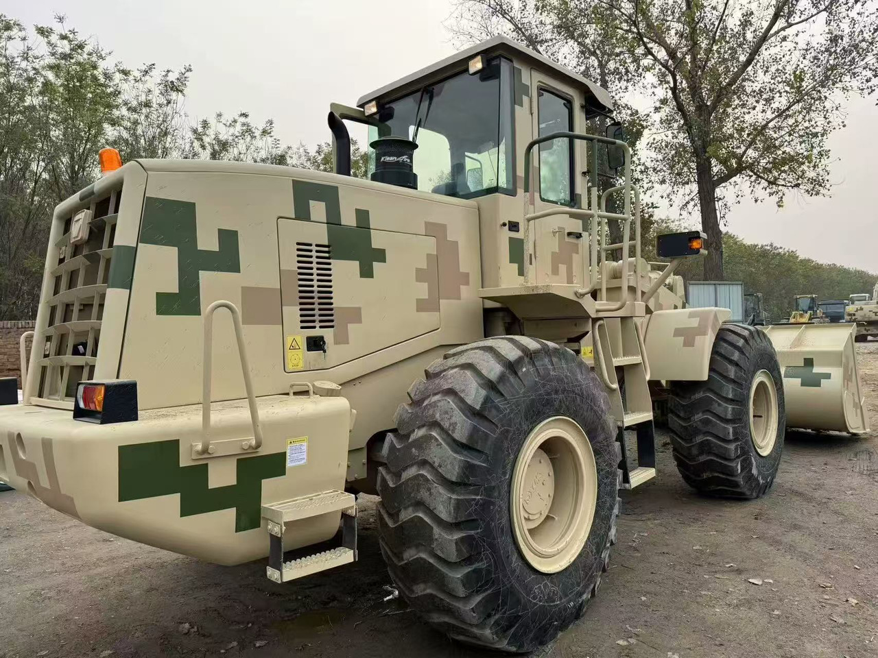 XCMG LW500KL - Utovarivač točkaš: slika 1 XCMG LW500KL - Utovarivač točkaš: slika 1