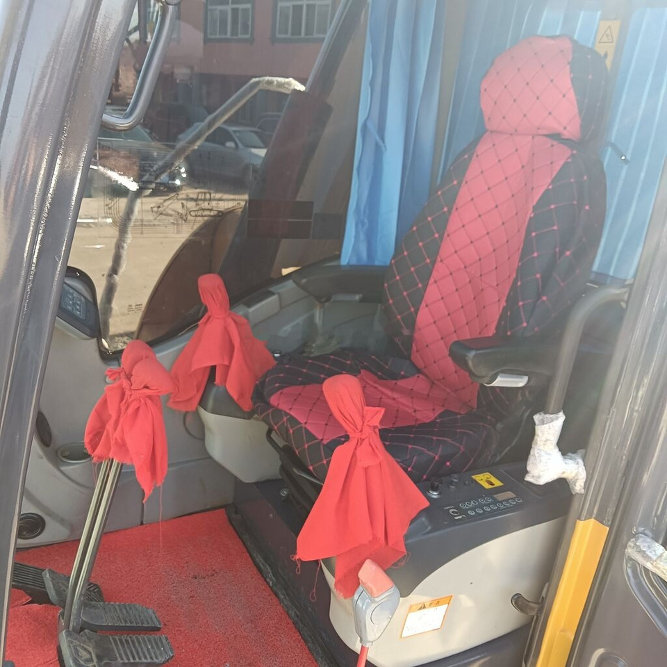 XCMG XE75DA XCMG XE75DA: slika 11