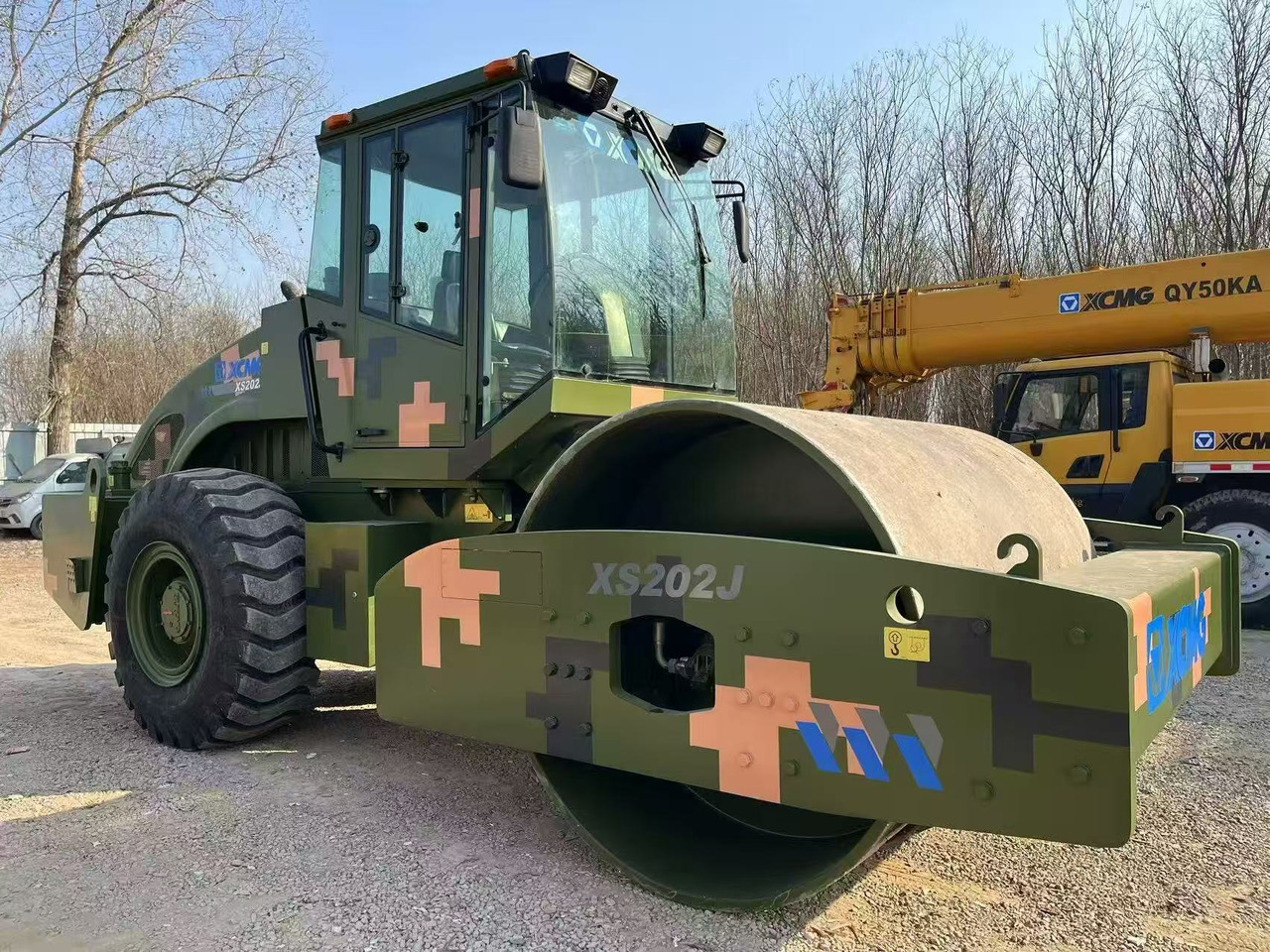 XCMG XS202J - Kompaktor: slika 2 XCMG XS202J - Kompaktor: slika 2