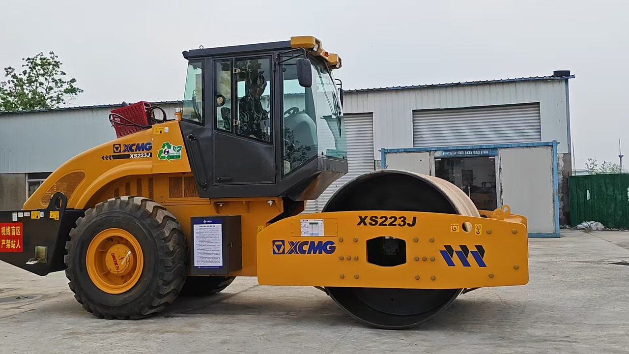 XCMG XS233J - Kompaktor: slika 5 XCMG XS233J - Kompaktor: slika 5