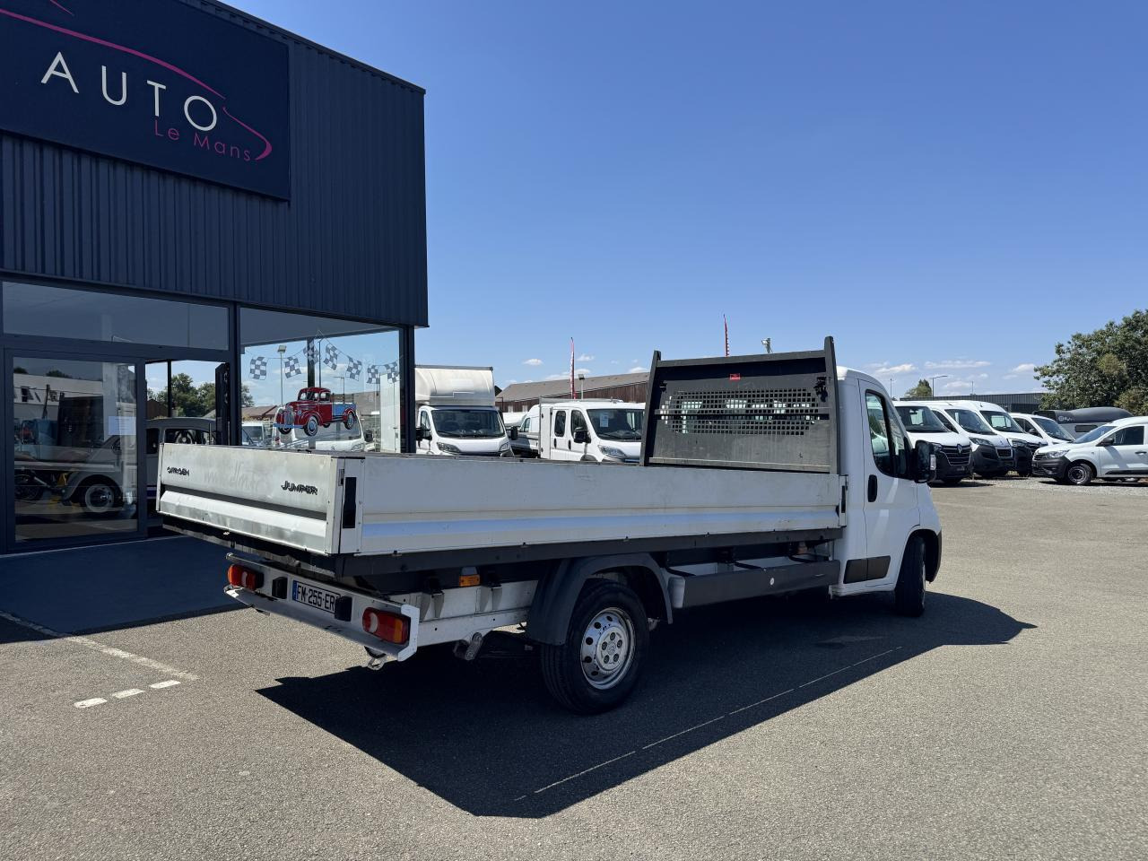 Citroen Jumper CITROËN 3T5 PLATEAU 4M20 2.2 HDI 140 CH CONTROL - Dostavno vozilo sa otvorenom sandukom: slika 5 Citroen Jumper CITROËN 3T5 PLATEAU 4M20 2.2 HDI 140 CH CONTROL - Dostavno vozilo sa otvorenom sandukom: slika 5