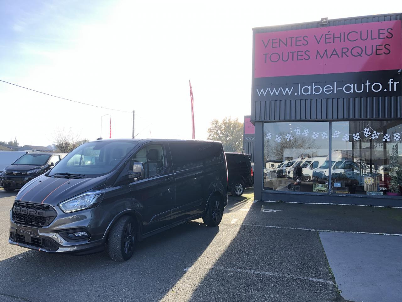 FORD Transit Custom 2.0 TDCi - 170 - BVA S&S TRANSIT CUSTOM FOURGON Fourgon 290 L1H1 Sport PHASE 2 - Furgon: slika 5 FORD Transit Custom 2.0 TDCi - 170 - BVA S&S TRANSIT CUSTOM FOURGON Fourgon 290 L1H1 Sport PHASE 2 - Furgon: slika 5