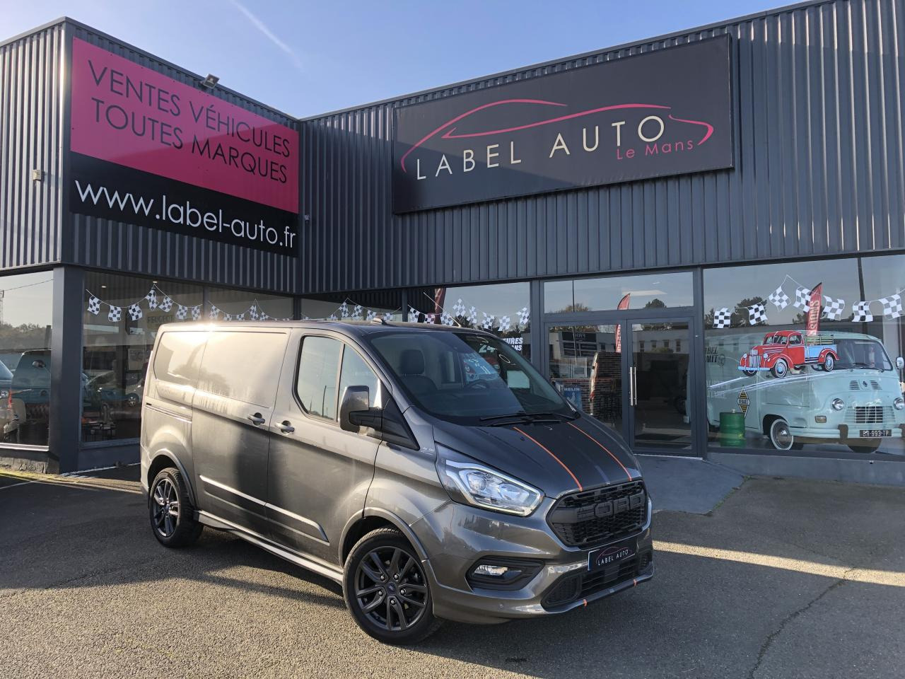 FORD Transit Custom 2.0 TDCi - 170 - BVA S&S TRANSIT CUSTOM FOURGON Fourgon 290 L1H1 Sport PHASE 2 - Furgon: slika 1 FORD Transit Custom 2.0 TDCi - 170 - BVA S&S TRANSIT CUSTOM FOURGON Fourgon 290 L1H1 Sport PHASE 2 - Furgon: slika 1